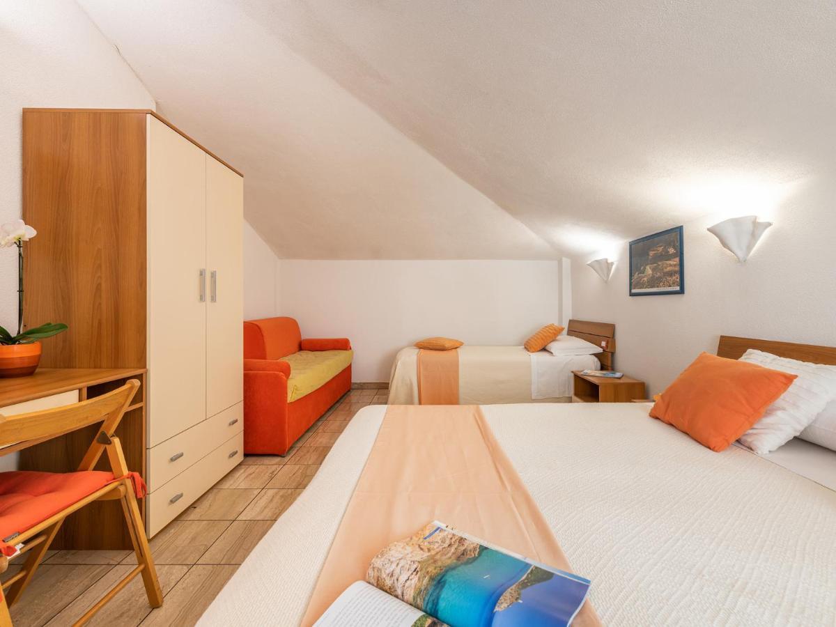 Bed And Breakfast Dorgali Eksteriør billede